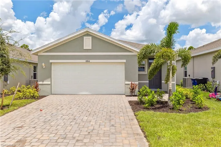 MODEL HOME