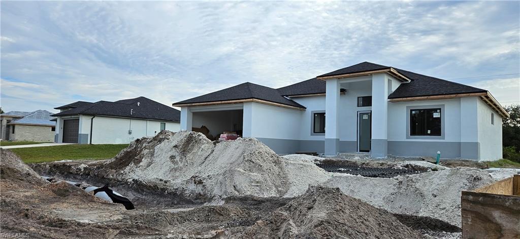 1216  Hibiscus  AVE, LEHIGH ACRES, FL 33972