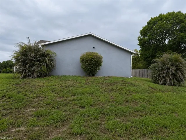 200 Jefferson Ave, Lehigh Acres, Florida 33936