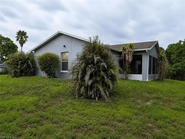 200 Jefferson Ave, Lehigh Acres, Florida 33936