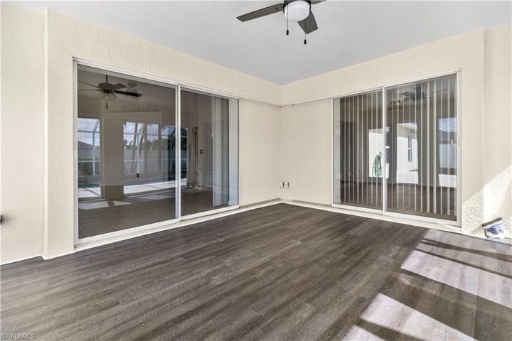 Sunroom virtually staged