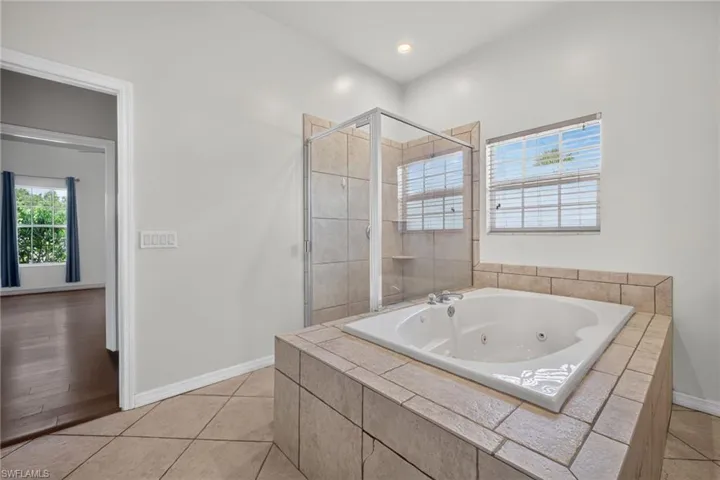 6011 Jadestone Ave, Fort Myers, Florida 33905