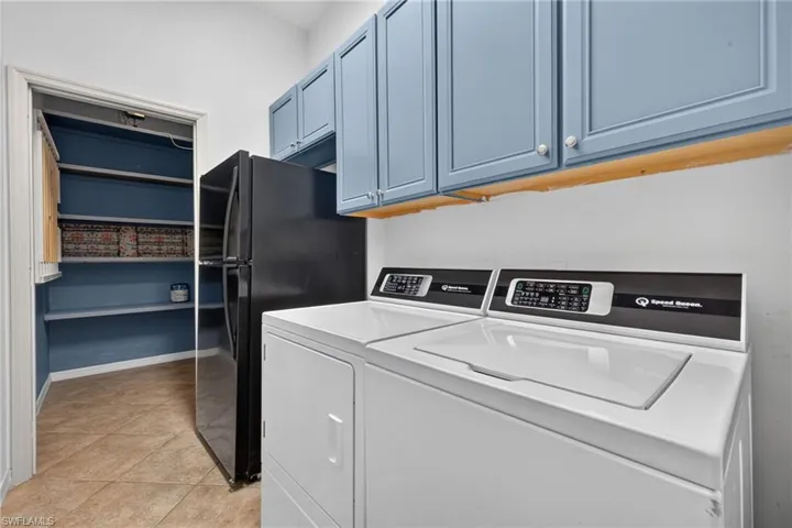 Extra large pantry