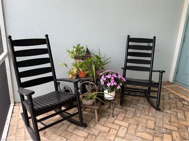 screened lanai