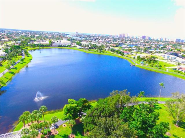 Mackle Park Lake