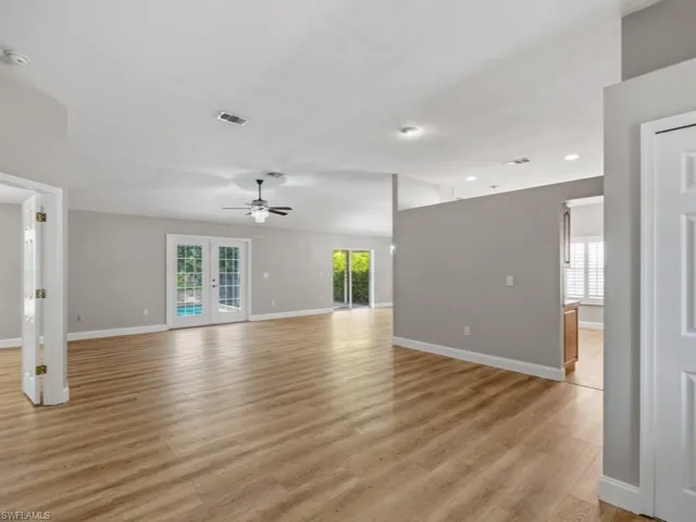 3650 Kent Dr, Naples, Florida 34112