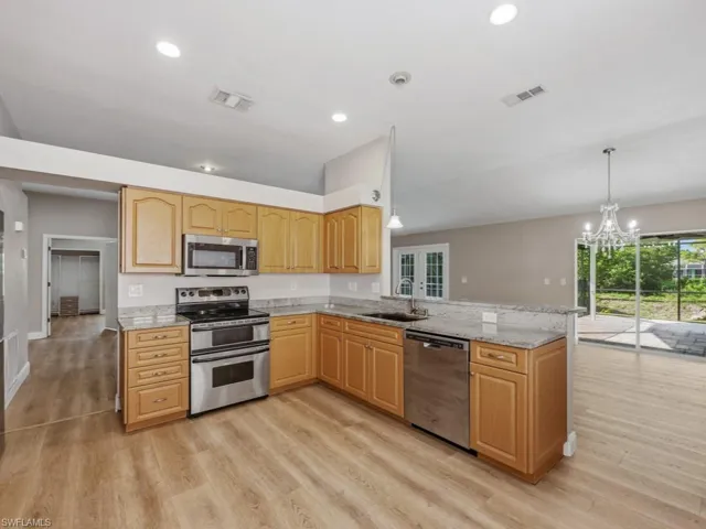 3650 Kent Dr, Naples, Florida 34112
