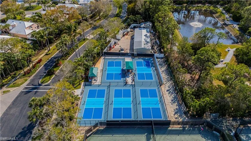 5 Pickleball courts