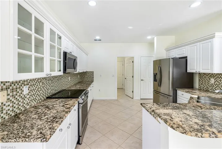 9279 Oak Strand Dr, Estero, Florida 34135