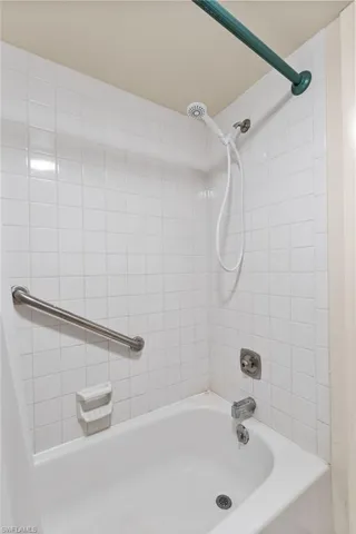 Guest bathroom.