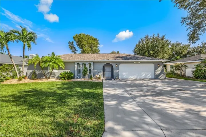 6054  Macbeth  LN, Fort Myers, FL 33908