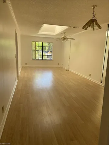 5294 Treetops Dr I-203, Naples, Florida 34113
