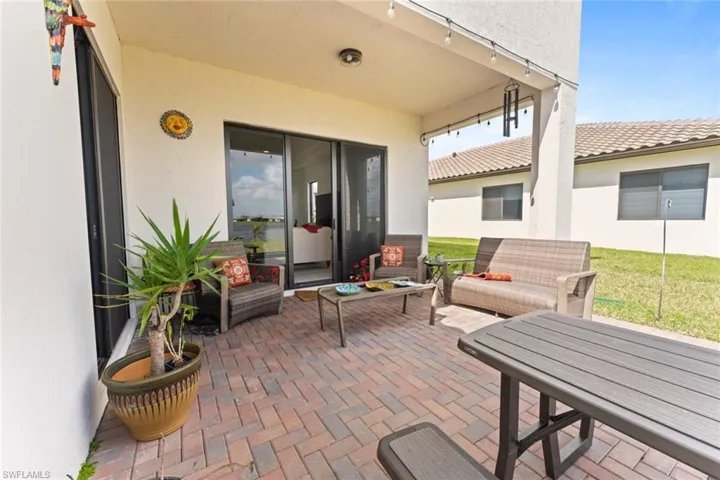 View of patio / terrace with an outdoor hangout area