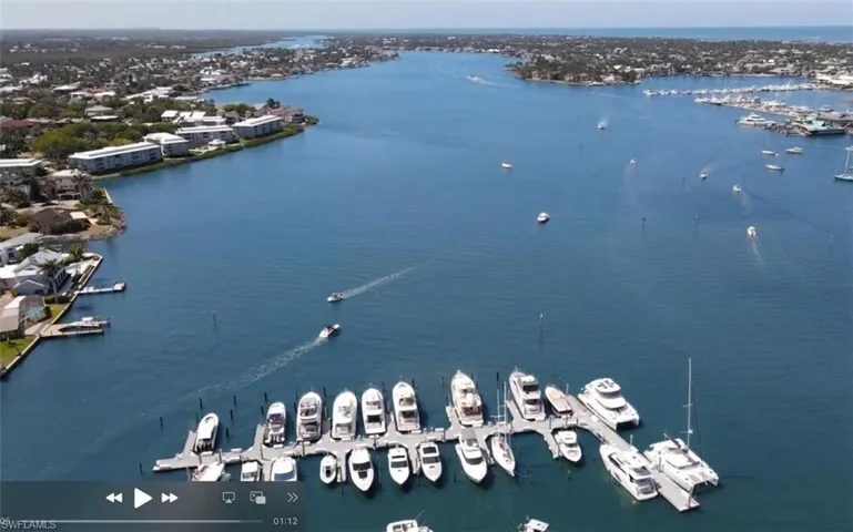 Direct access to Naples Bay