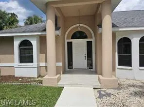 718 Jefferson Ave, Lehigh Acres, Florida 33936