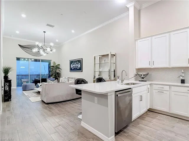11841 Venetian Lagoon Dr 203, Fort Myers, Florida 33913
