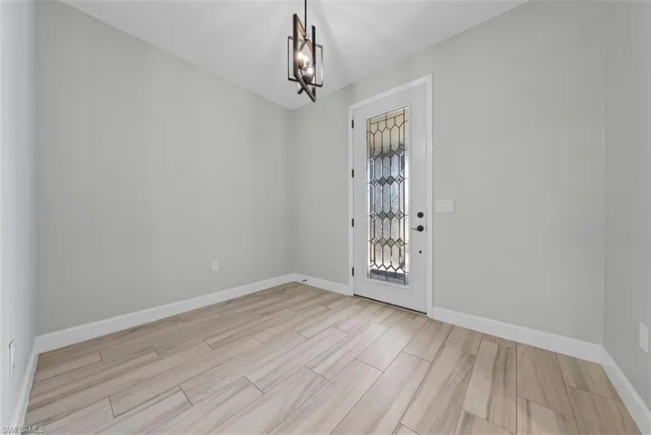 2038 Grove Dr, Naples, Florida 34120