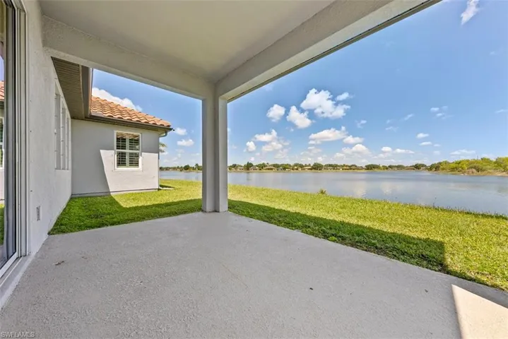 2038 Grove Dr, Naples, Florida 34120