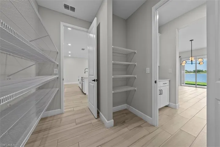 2038 Grove Dr, Naples, Florida 34120