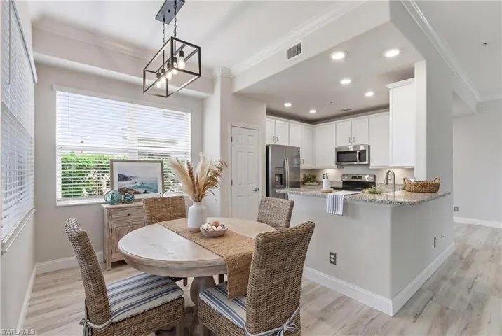 Virtually Staged Kitchen Nook