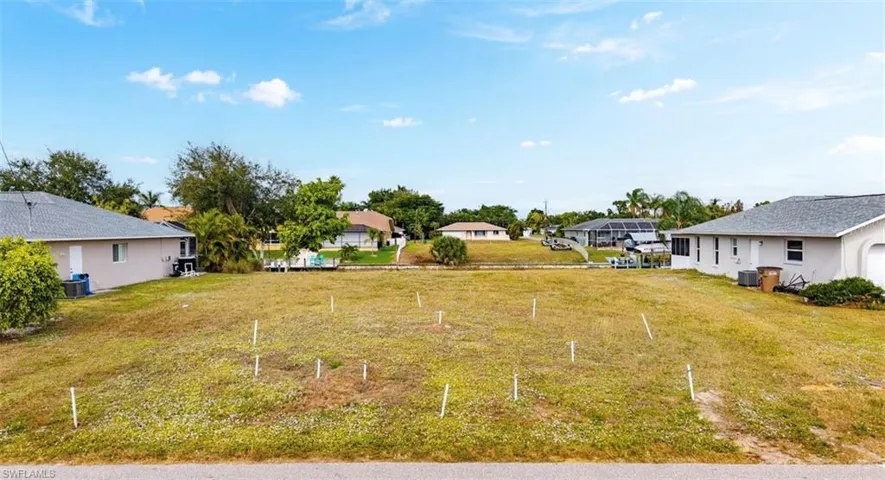 1215 Se 16th St, Cape Coral, Florida 33990