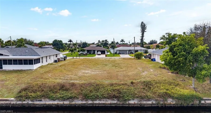 1215 Se 16th St, Cape Coral, Florida 33990