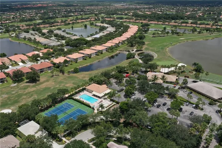 1677  Morning Sun LN E-22  , Naples, FL 34119