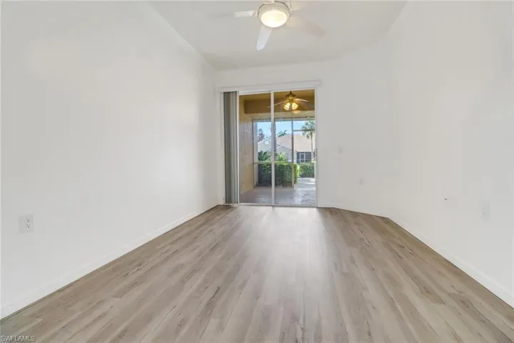 1677  Morning Sun LN E-22  , Naples, FL 34119