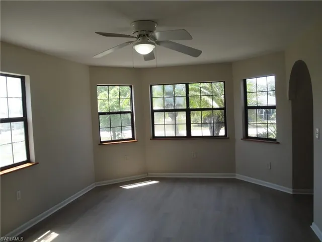 279  Hubbard  AVE, North Fort Myers, FL 33917