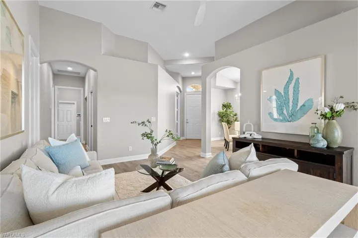 8097  Tauren  CT, Naples, FL 34119