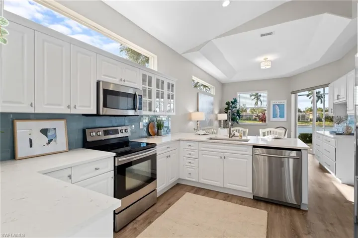 8097  Tauren  CT, Naples, FL 34119