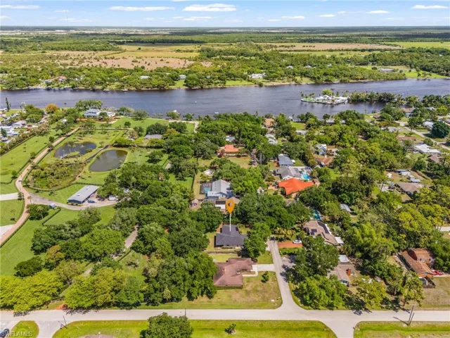 2249 River Oak Ln, Fort Myers, Florida 33905