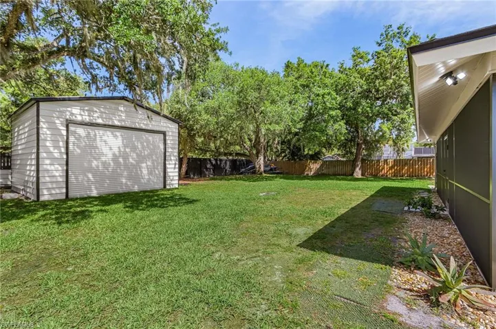 2249 River Oak Ln, Fort Myers, Florida 33905