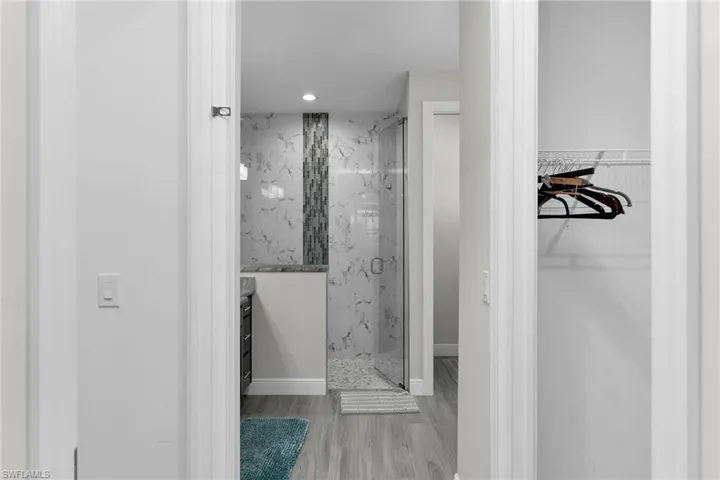 635 Ne 7th Ter, Cape Coral, Florida 33909