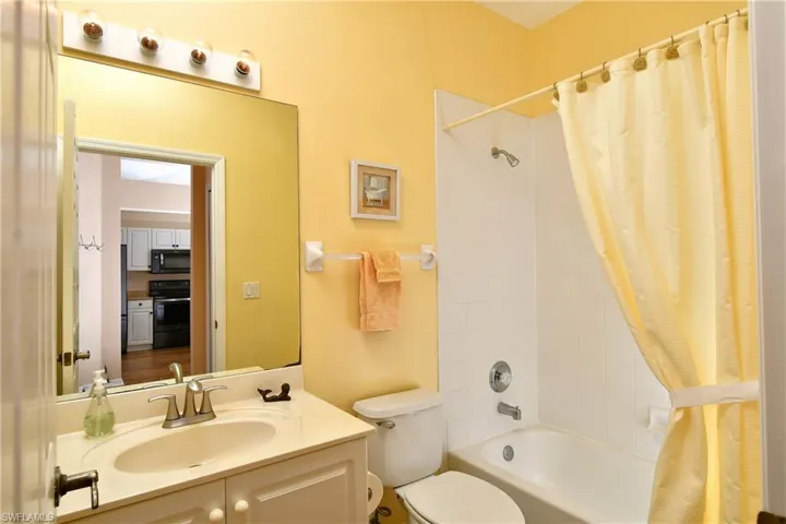 Full guest bathroom