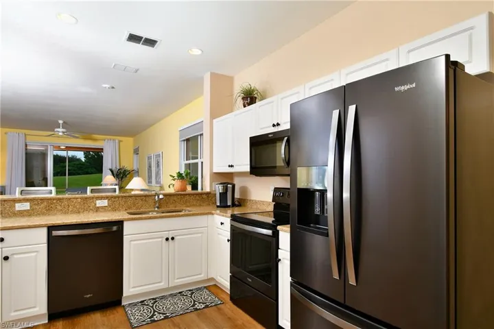 beautifully appointed kitchen