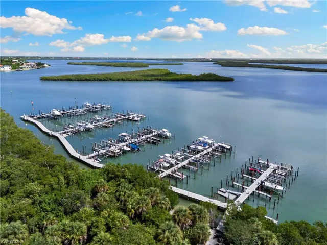 Marina Docks looking east