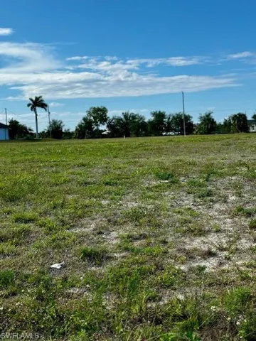 1301  Tropicana W PKWY, Cape Coral, FL 33993