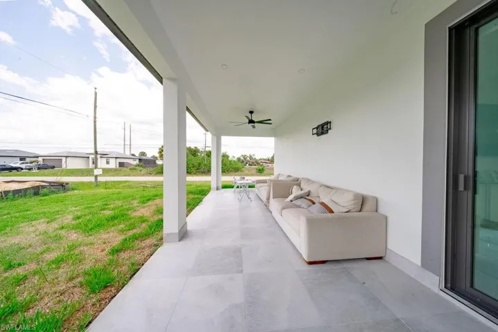 4315 6th St Sw, Lehigh Acres, Florida 33976