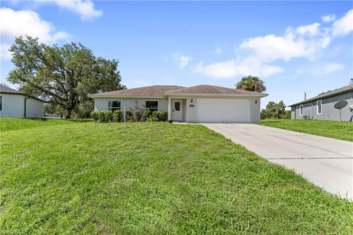 1429  Jabara  CIR, Labelle, FL 33935