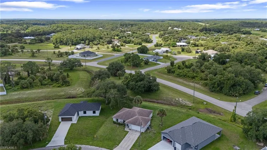 1429  Jabara  CIR, Labelle, FL 33935