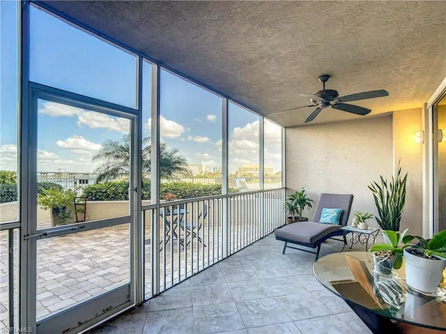 Spacious lanai extending out to your terrace