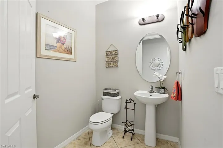 8941  MALIBU  ST, Naples, FL 34113