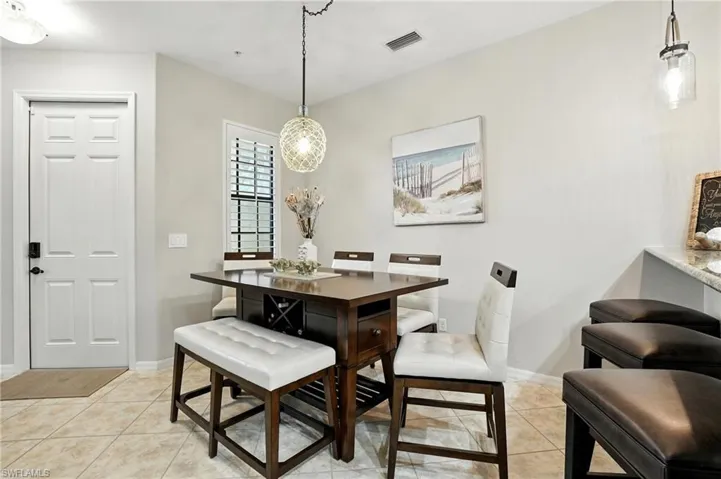 8941  MALIBU  ST, Naples, FL 34113