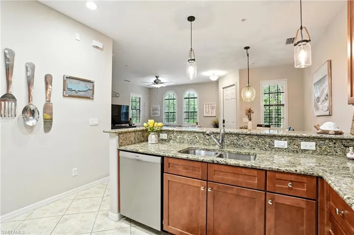8941  MALIBU  ST, Naples, FL 34113