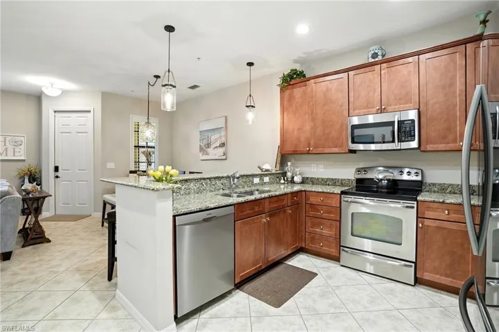 8941  MALIBU  ST, Naples, FL 34113