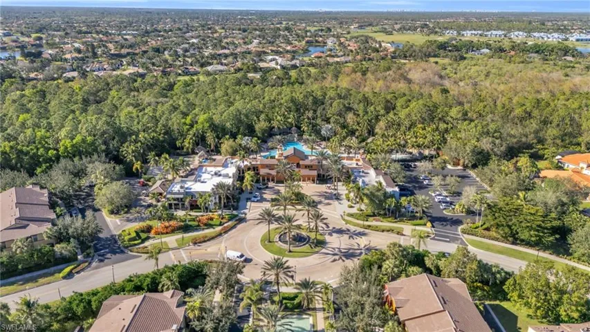 8941  MALIBU  ST, Naples, FL 34113