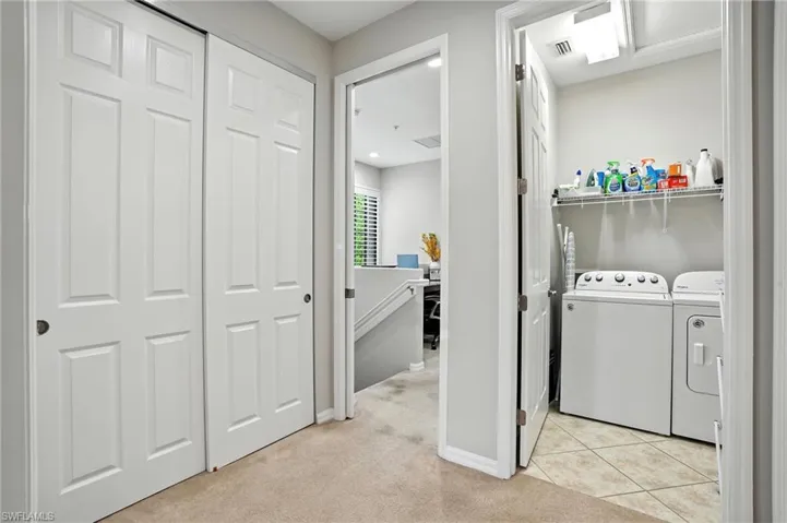 8941  MALIBU  ST, Naples, FL 34113