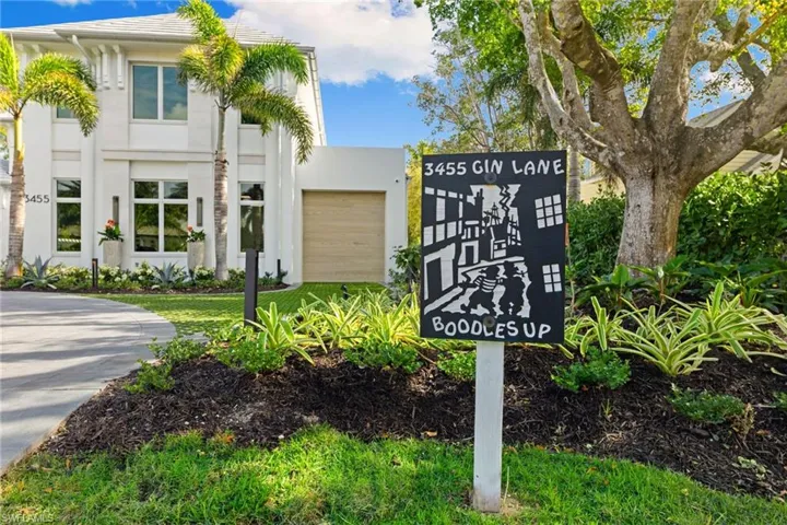 3455  Gin  LN, Naples, FL 34102
