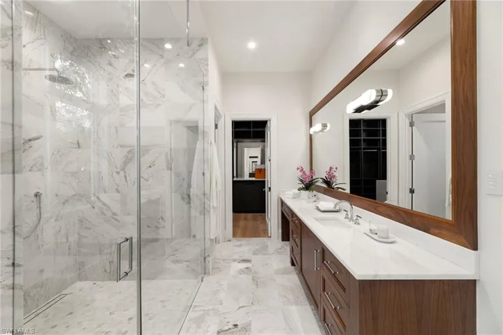 3455  Gin  LN, Naples, FL 34102